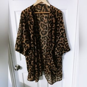 Women's Heimish Sheer Leopard Cover up Sz M/L